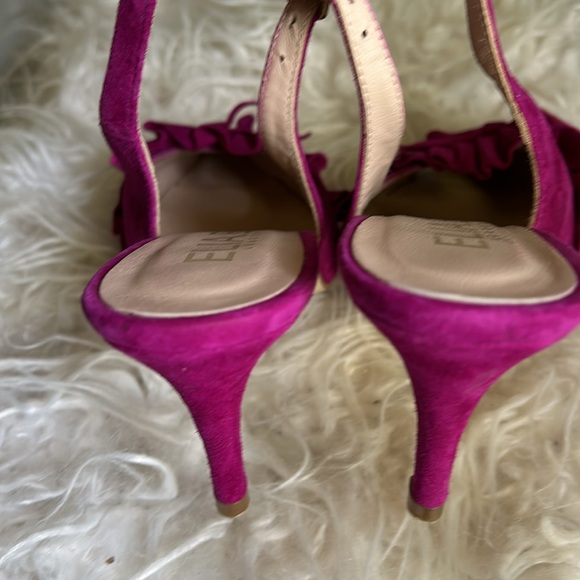 Designer ELIA.B of London, Jennifer ruffle fuchsia, color heels Size 37 - Picture 4 of 7